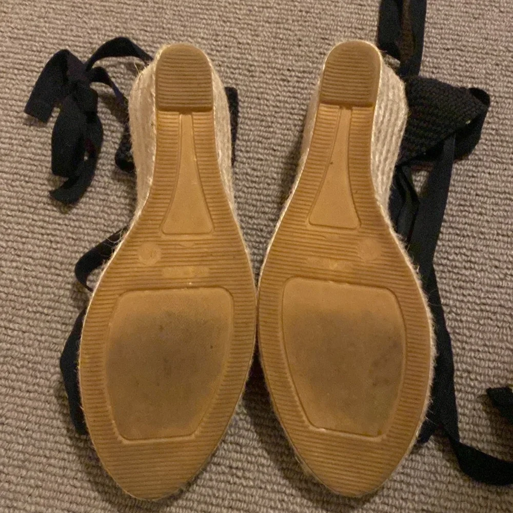 Viscata Barcelona espadrilles sz 40 black with black ankle straps